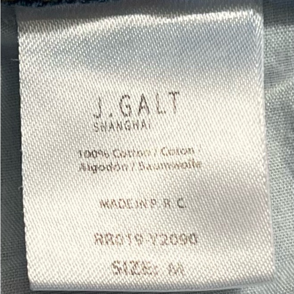 Mini Blue Denim Button-Up Skirt by J Galt - Picture 4 of 7